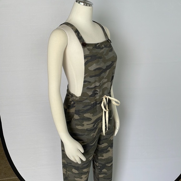 NWOT 7th Ray Camo Overalls Size Small - Picture 6 of 11